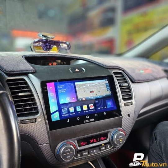 Màn Hình Android Zestech 2K ZX10 Bản Giới hạn